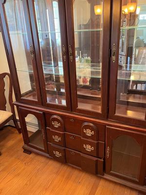 LOT 83D: Vintage Lighted Dining Hutch / China Cabinet