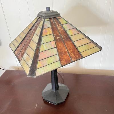 LOT 87L: Glass Shade Table Lamp
