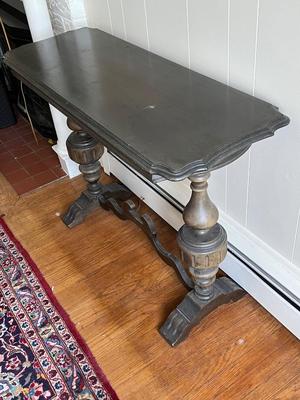 LOT 91L: Antique / Vintage Hall / Sofa Table