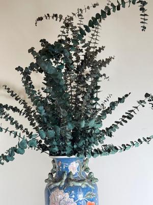 LOT 102D: Vintage Japanese Porcelain Large Vase w/ Stand & Faux Eucalyptus