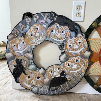 LOT 105K: Collection of Outdoor Halloween Decorations