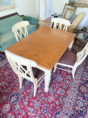 LOT 108L: Vintage Country Style Hutch & Table w/ 4 Chairs