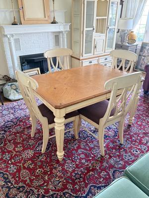 LOT 108L: Vintage Country Style Hutch & Table w/ 4 Chairs