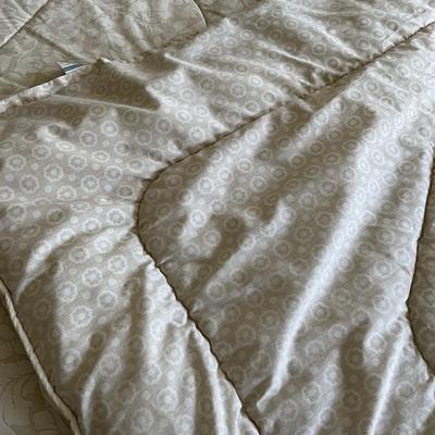 UBR8383 Queen Adrienne Vitadini Bedspread Set