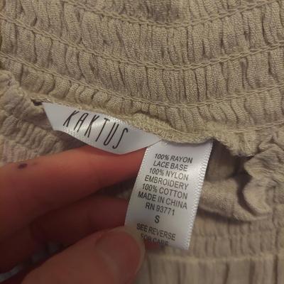 Anthropologie Flowy Tops Size Small Medium (PBC-BBL)