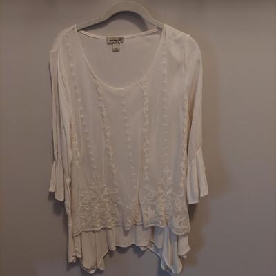 Anthropologie Flowy Tops Size Small Medium (PBC-BBL)