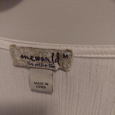 Anthropologie Flowy Tops Size Small Medium (PBC-BBL)