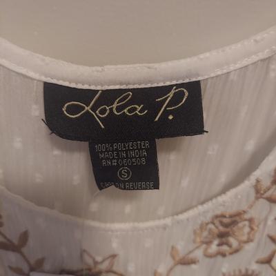 Anthropologie Flowy Tops Size Small Medium (PBC-BBL)