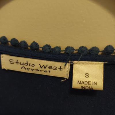 Chambray Blue Tops Small/Medium (PBC-BBL)