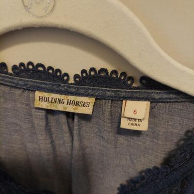 Chambray Blue Tops Small/Medium (PBC-BBL)
