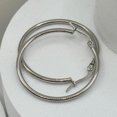 LOT 2J: Sterling Silver (925) Dolphin Earring Wedding Band-sz 7, Single Earring and 2-Chains