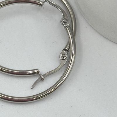 LOT 2J: Sterling Silver (925) Dolphin Earring Wedding Band-sz 7, Single Earring and 2-Chains