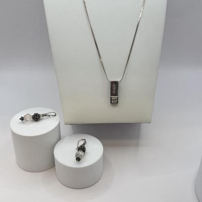 LOT 3: Sterling Silver 925/Italy Chain with Rhinestone Pendant & Pierced Earrings