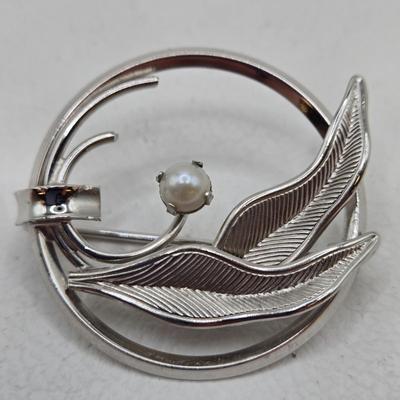 LOT 32: Variety of Silver-tone Pins and Brooches