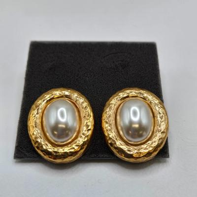 LOT 33: Three Faux Pearl Neclaces, Multiple Strand Pearl-like Necklace w/ Gold-tone Clasp, and Gold-tone and Pearl-like Clip Earrings