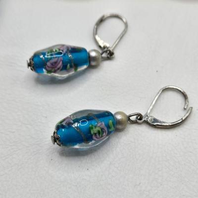 LOT 34: Glass Bead Necklace w/ Matching Earrings, Silver-tone Chain Necklace w/ Glass Pendant, and an Additional 4 Pairs of Earrings