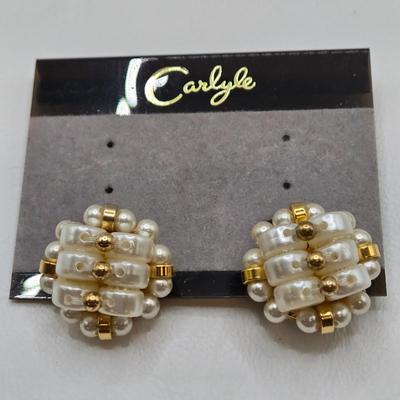 LOT 42: Beautiful Faux Pearl Neclaces , Bracelets, and Clip Earrings