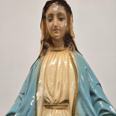 LOT 50: Statue of the Virgin Mary