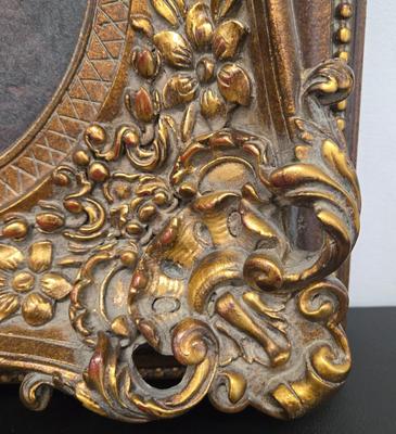 LOT 51: Charming Portrait of Girl in Ornate Frame / Decorative Arts Inc.