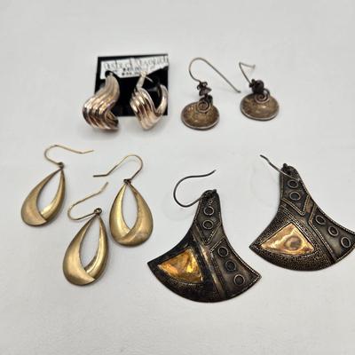 LOT 57: Earring Collection: 925, 1/10 14Ky Gold Filled, Sterling Silver Isreal, 925 Italy