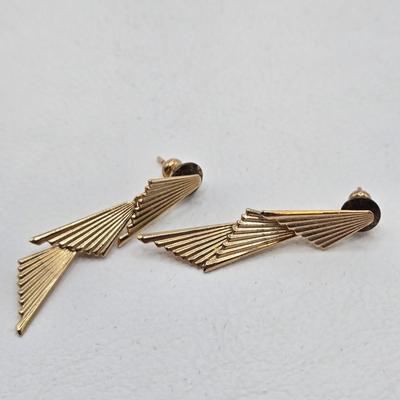 LOT 60: Variety of Rings and Earrings Including One Pair of Clip Earrings