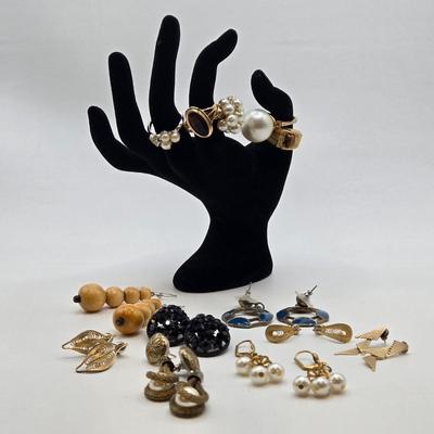 LOT 60: Variety of Rings and Earrings Including One Pair of Clip Earrings