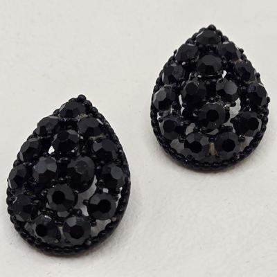 LOT 60: Variety of Rings and Earrings Including One Pair of Clip Earrings