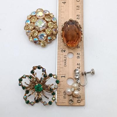 LOT 69: Vintage Smokey Topaz Cameo Glass Clip-Ons, Aurora Borealis Rhinestone Clip-Ons & More