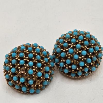 LOT 78: Ciner Glass Pearl Necklace with Faux Turquoise Clasp and Matching Clip Earrings