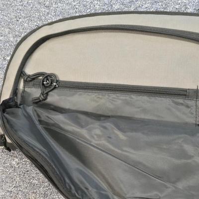 LOT 90: Cabela's Soft Rifle/Shotgun Case