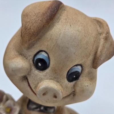 LOT 91: Figurines Ceramic & Porcelain: Enesco, Holland Mold, Circle Bisque