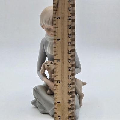 LOT 91: Figurines Ceramic & Porcelain: Enesco, Holland Mold, Circle Bisque
