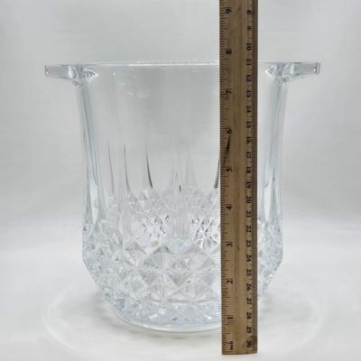 LOT 94: Two Handled Crystal Ice Bucket and "Crysal Coin" Plate