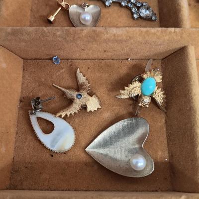 LOT 99: Vintage Jewelry Box with Jewelry for Craft and Repair