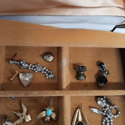 LOT 99: Vintage Jewelry Box with Jewelry for Craft and Repair