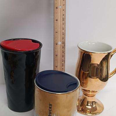 LOT 105: Seyei Fine China Diamond Pattern Plate, Hall Coffee Mugs & Starbucks Travel Mugs