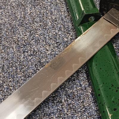 LOT 119: 3-Piece Green Katana Sword Set