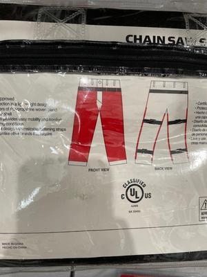 Chainsaw safety chaps NIB