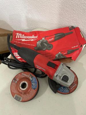Milwaukee 4 1/2 inch grinder