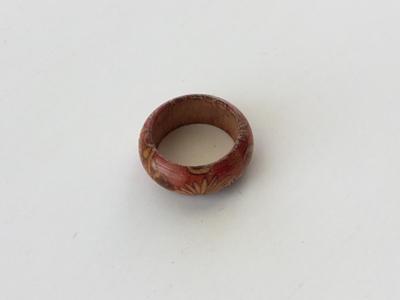Beautiful wooden type fashion ring