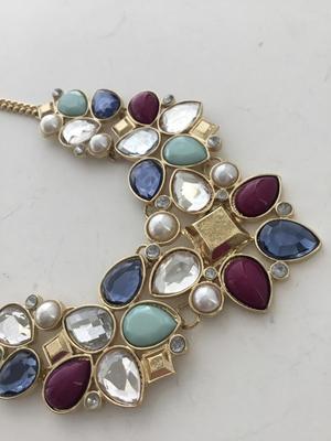 Unmarked beautiful stunning statement necklace