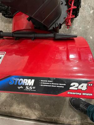 Troy built, 24 inch snowblower
