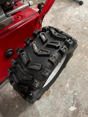 Troy built, 24 inch snowblower