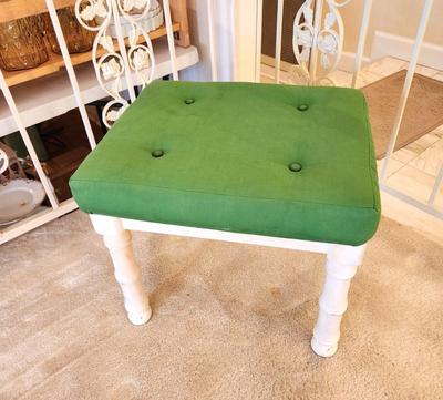 Lot #93 Upholstered Stook - Emerald Green Fabric