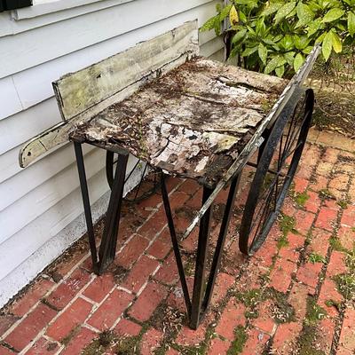 O535 Antique Flower Garden Cart