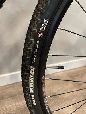 Fixie Mercier Kilo GX with tire pumps