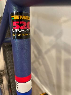 Fixie Mercier Kilo GX with tire pumps