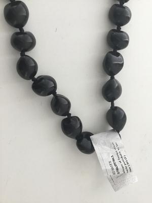 Black statement nugget beaded necklace