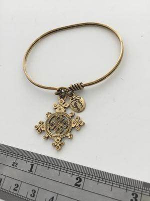 Quinn copper marked vintage fashion charm bracelet