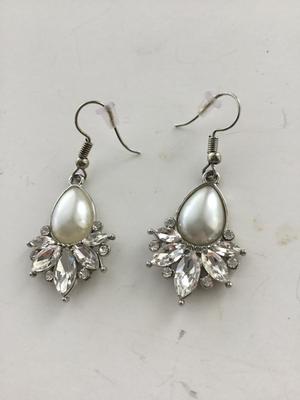 Beautiful fashion earrings